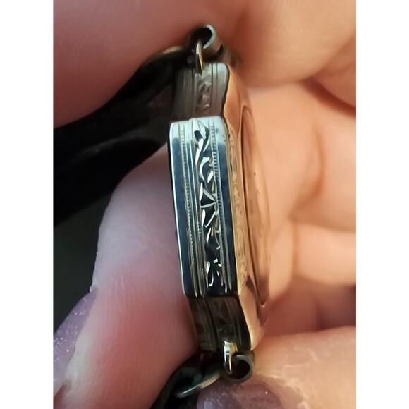 Vintage 1920s Cyma Ladies Watch with Original Band - Picture 3 of 4